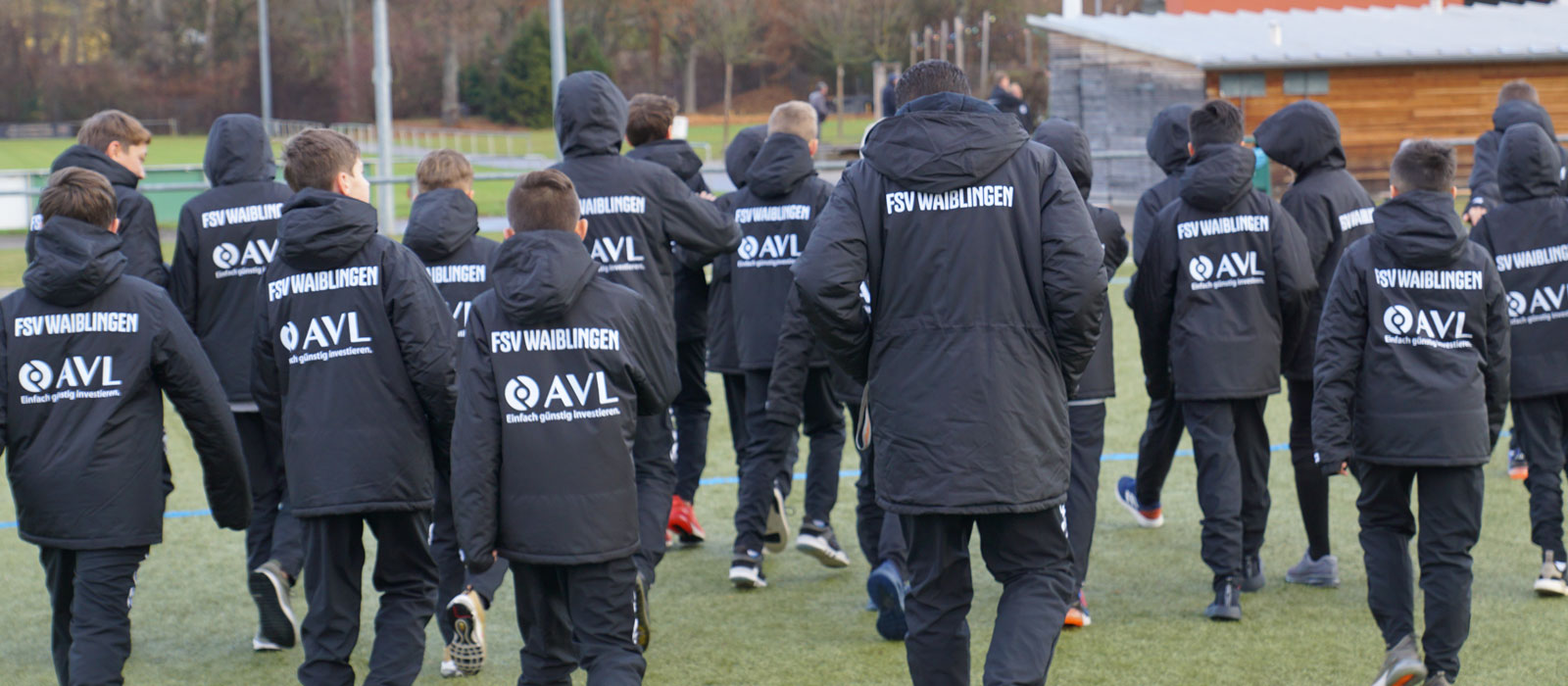 Mannschaft FSV Waiblingen verlässt das Spielfeld